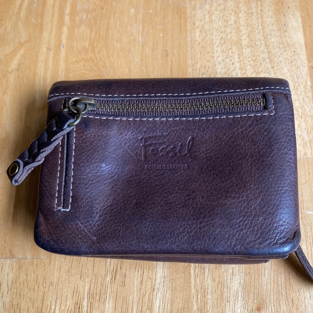 Fossil Used Wallet Billfold 4x3” - image 2